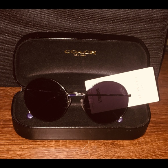 Coach sunglasses - Picture 2 of 2